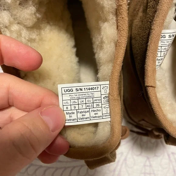 Uggs Campfire Crafted Regenerate Brown Suede Ankle Boots - Picture 5 of 6